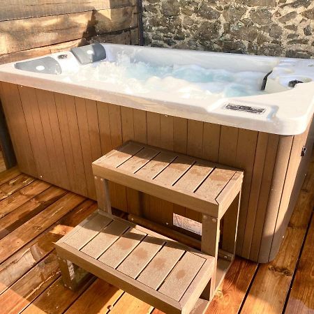 Le Spa De L'Abbaye Saint-Junien Kültér fotó